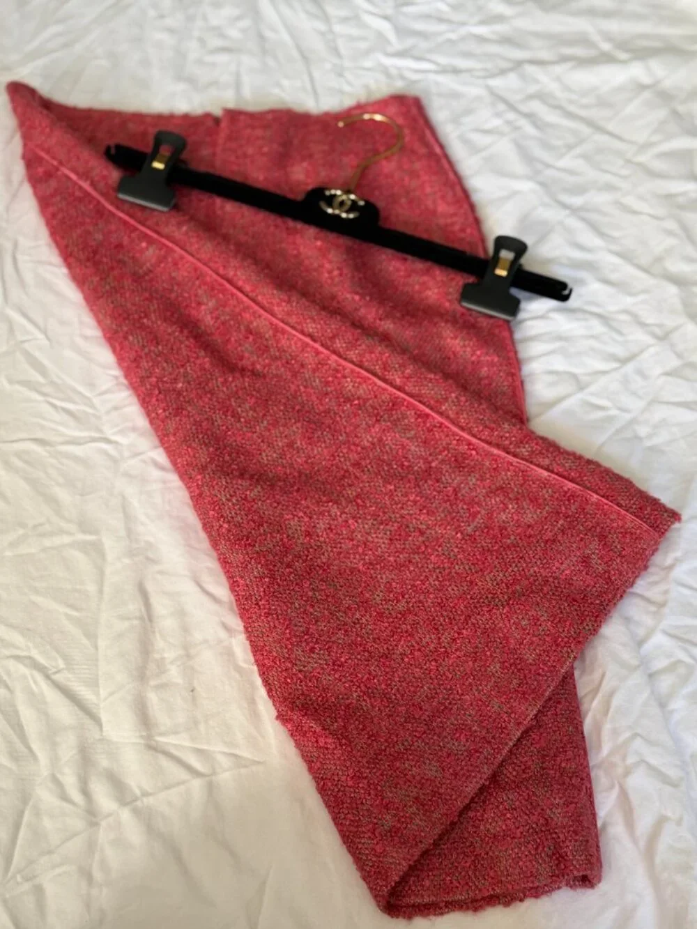 Vintage Chanel 99P Pink Boucle Skirt 34
